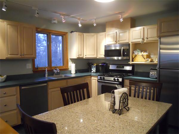 30 Beaver Brook Road Canton, MA 02021 - Photo 11 of 22