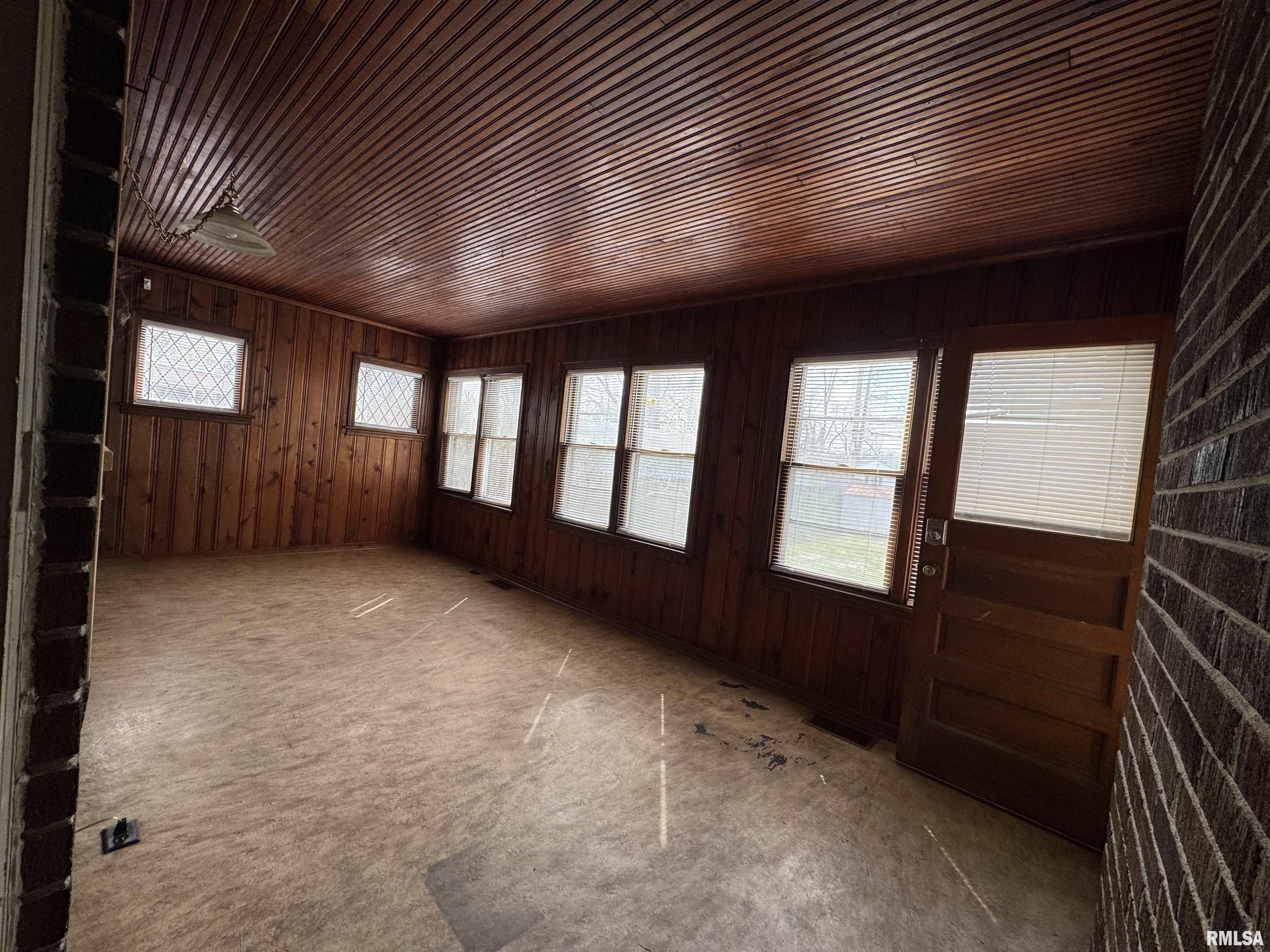 2537 South 5th Street Springfield, IL 62703 - Photo 14 of 16