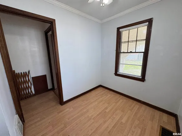 $99,900 | 2537 South 5th Street, Springfield, IL 62703