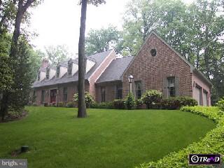 411 Mt Penn Road Reading, PA 19607 - Photo 1 of 6 Gallery Image 1