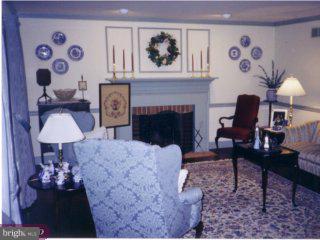 411 Mt Penn Road Reading, PA 19607 - Photo 4 of 6 Gallery Image 4