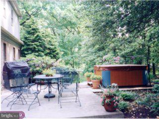411 Mt Penn Road Reading, PA 19607 - Photo 6 of 6 Gallery Image 6