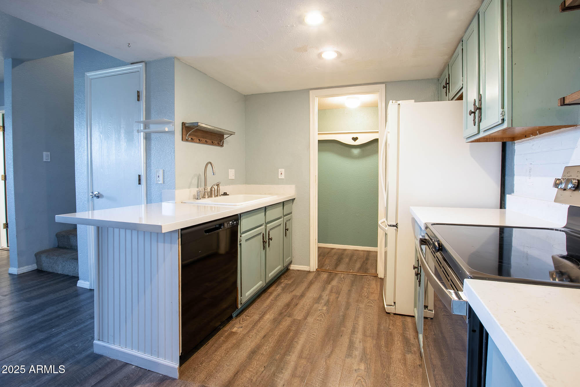 222 West Brown Road, Unit 26 Mesa, AZ 85201 - Photo 5 of 25 3A9A7985-HDR