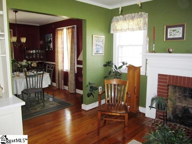 600 Cedar Street Clinton, SC 29325 - Photo 4 of 27