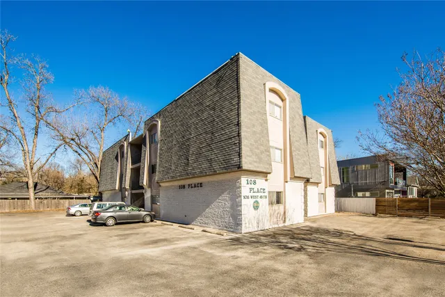 $1,115 | 108 West 45th Street, Unit 307, Austin, TX 78751