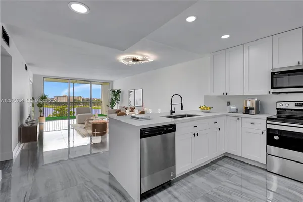 $2,400 | 3091 North Course Drive, Unit 702, Pompano Beach, FL 33069