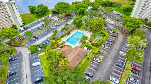 $2,400 | 3091 North Course Drive, Unit 702, Pompano Beach, FL 33069