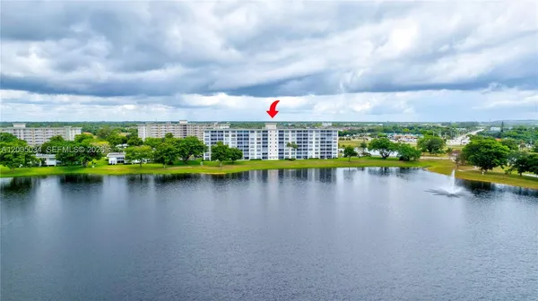 $2,400 | 3091 North Course Drive, Unit 702, Pompano Beach, FL 33069