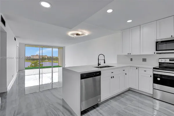 $2,400 | 3091 North Course Drive, Unit 702, Pompano Beach, FL 33069