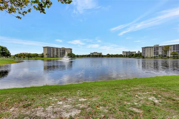 $2,400 | 3091 North Course Drive, Unit 702, Pompano Beach, FL 33069