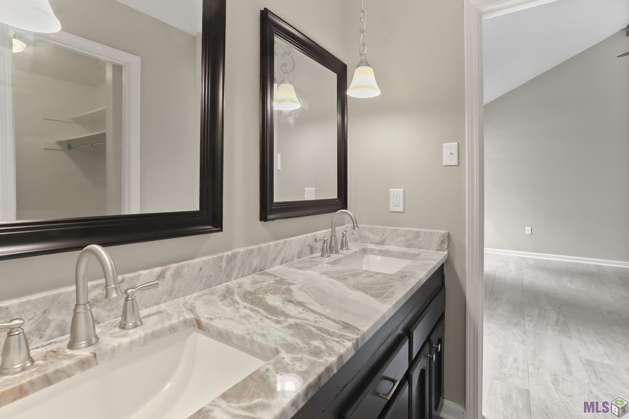 3925 Country View Drive Baton Rouge, LA 70817 - Photo 10 of 14 Gallery Image 10