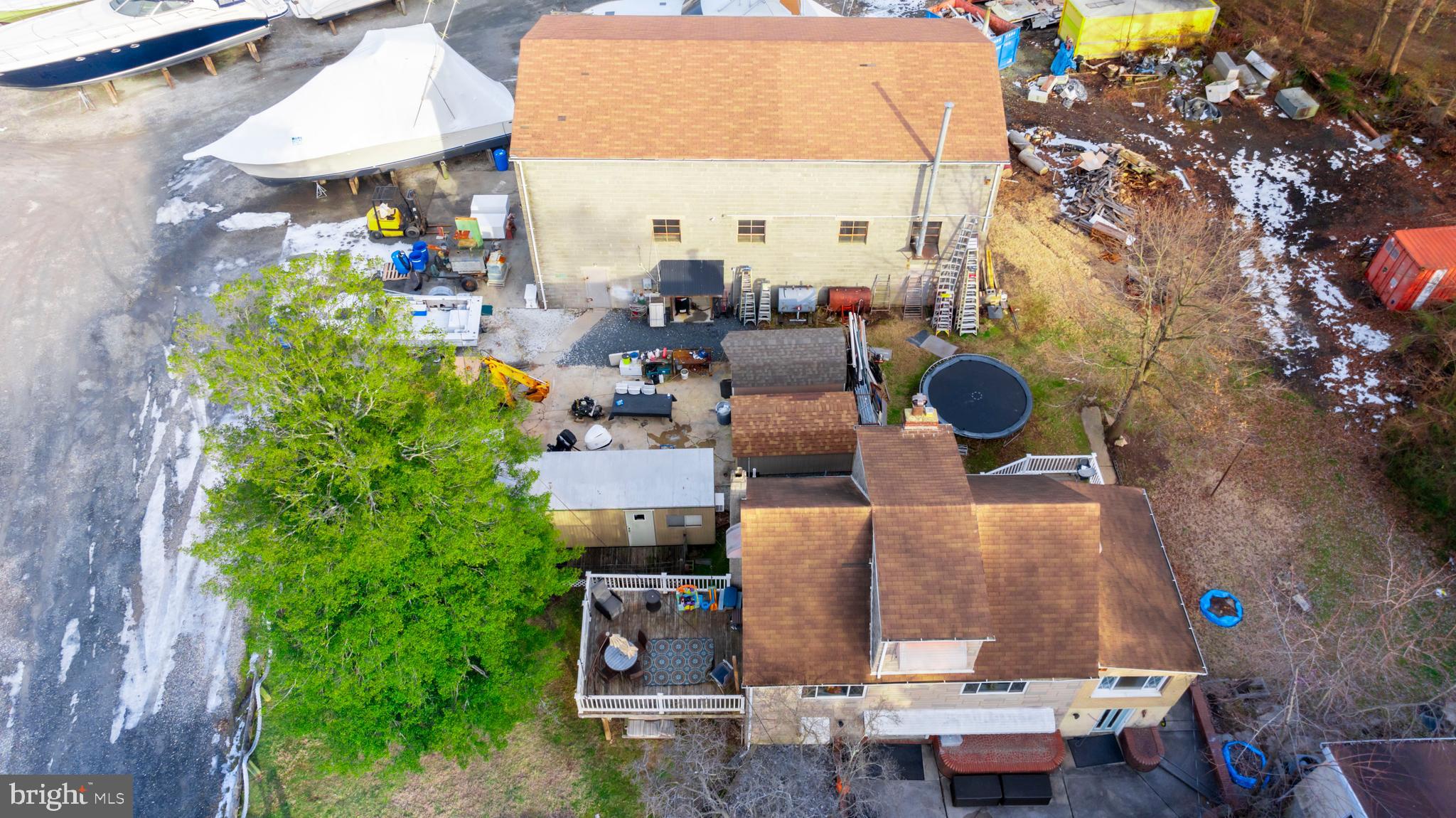 201 Oak Avenue Baltimore, MD 21221 - Photo 23 of 33