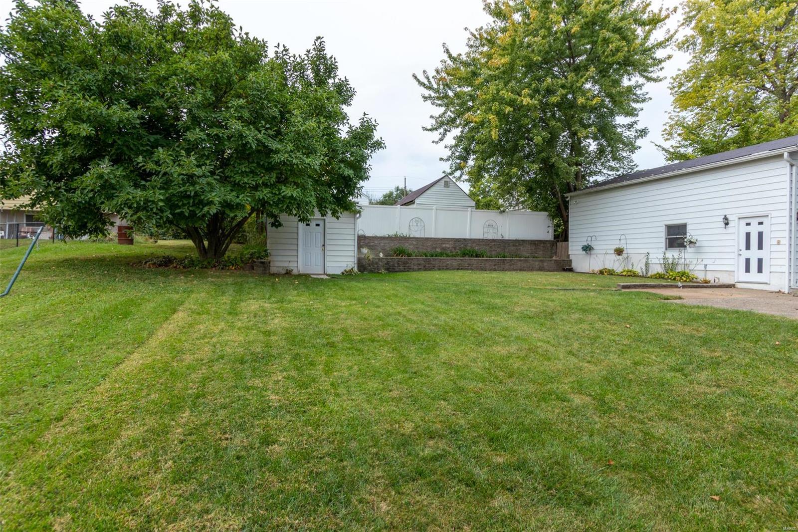 5136 Heege Road St. Louis, MO 63123 - Photo 21 of 21 Gallery Image 21