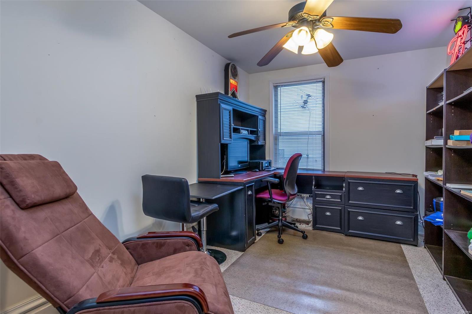 5136 Heege Road St. Louis, MO 63123 - Photo 9 of 21 Gallery Image 9