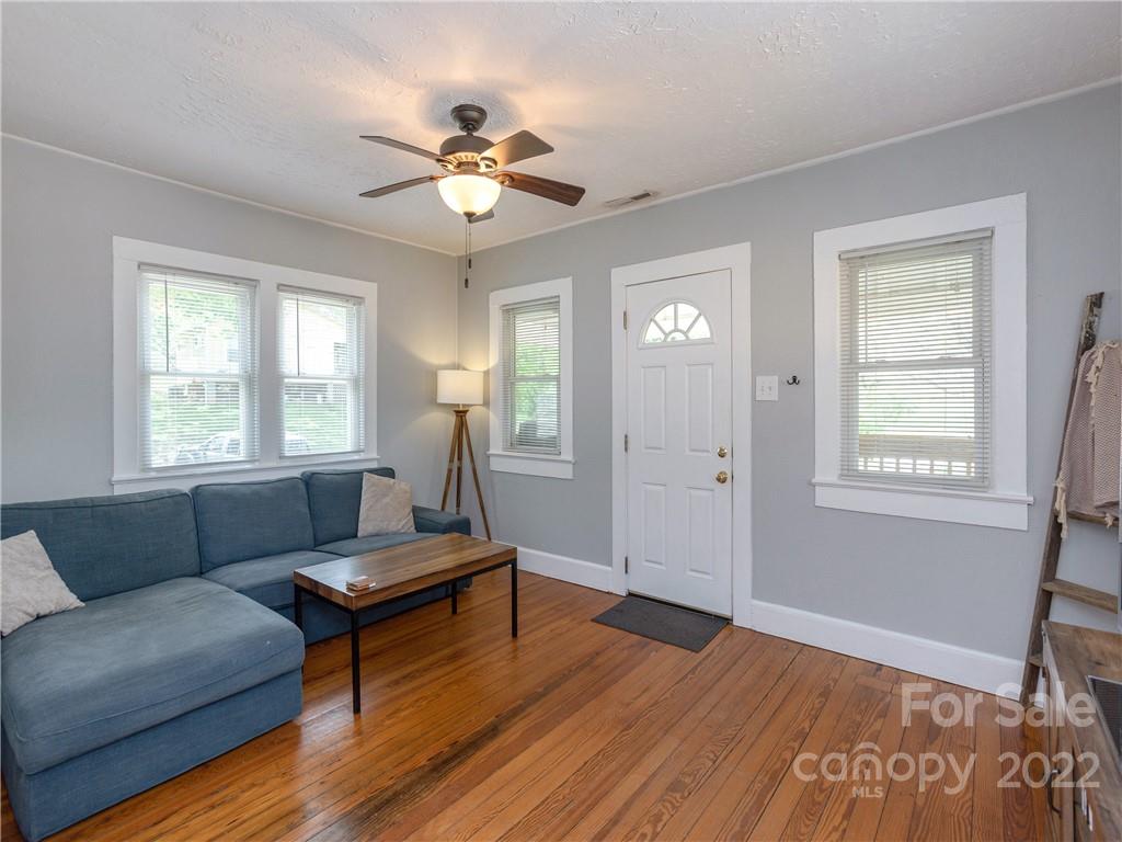 71 New Salem Road Swannanoa, NC 28778 - Photo 3 of 12 Gallery Image 3