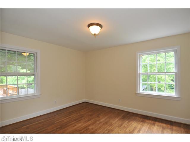2528 Robinhood Road Winston-Salem, NC 27104 - Photo 11 of 14 2nd Bedroom.