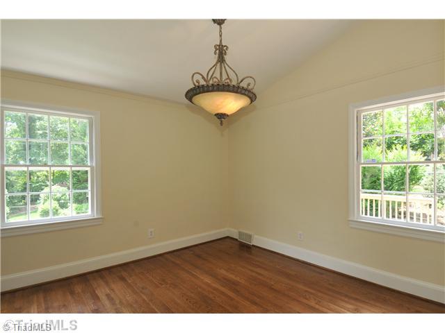 2528 Robinhood Road Winston-Salem, NC 27104 - Photo 4 of 14 Dining Room.