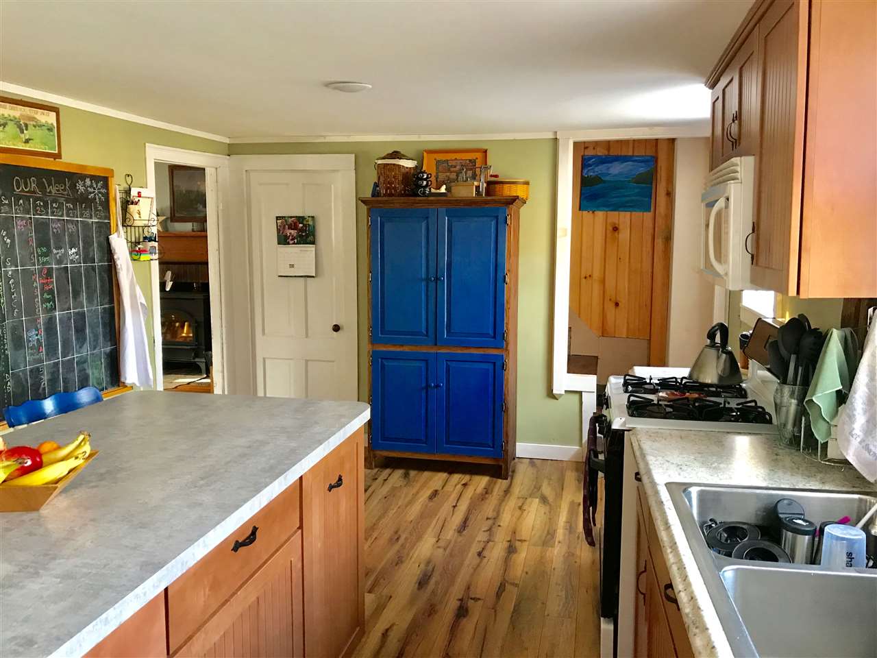 321 Stage Road Nottingham, NH 03290 - Photo 3 of 17