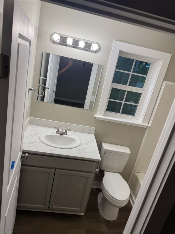 3107 Prim Place Brunswick, GA 31520 - Photo 17 of 24 Primary Bathroom