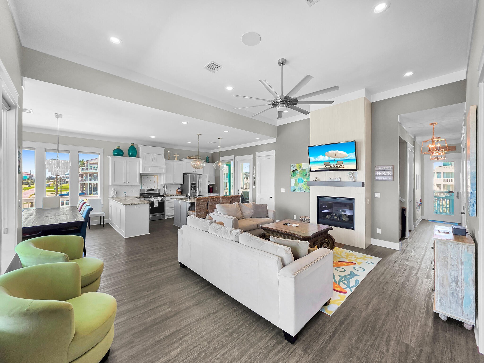 878 Surf Road Crystal Beach, TX 77650 - Photo 12 of 47 Gallery Image 12