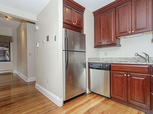 57-59 Charter Street, Unit 1A Boston, MA 02113 - Photo 7 of 24