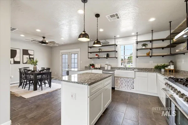 $449,900 | 1750 American Legion Boulevard, Mountain Home, ID 83647