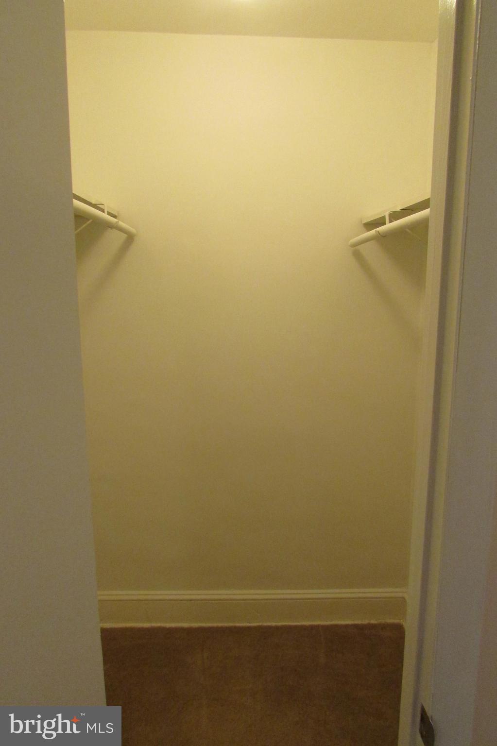 3661 Hineline Road Baltimore, MD 21229 - Photo 12 of 25 Interior (General)
