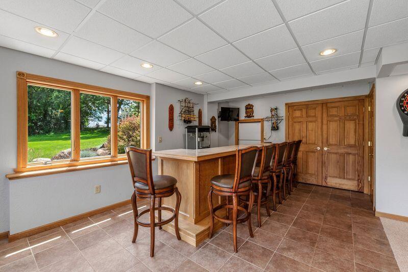 960 South Wayfare Trail Summit, WI 53066 - Photo 31 of 55 rec room bar