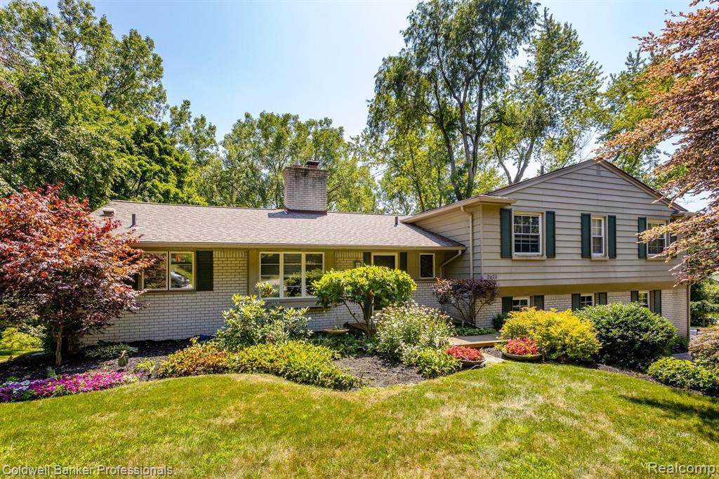 2623 Worcester Road West Bloomfield, MI 48323 - Photo 1 of 68