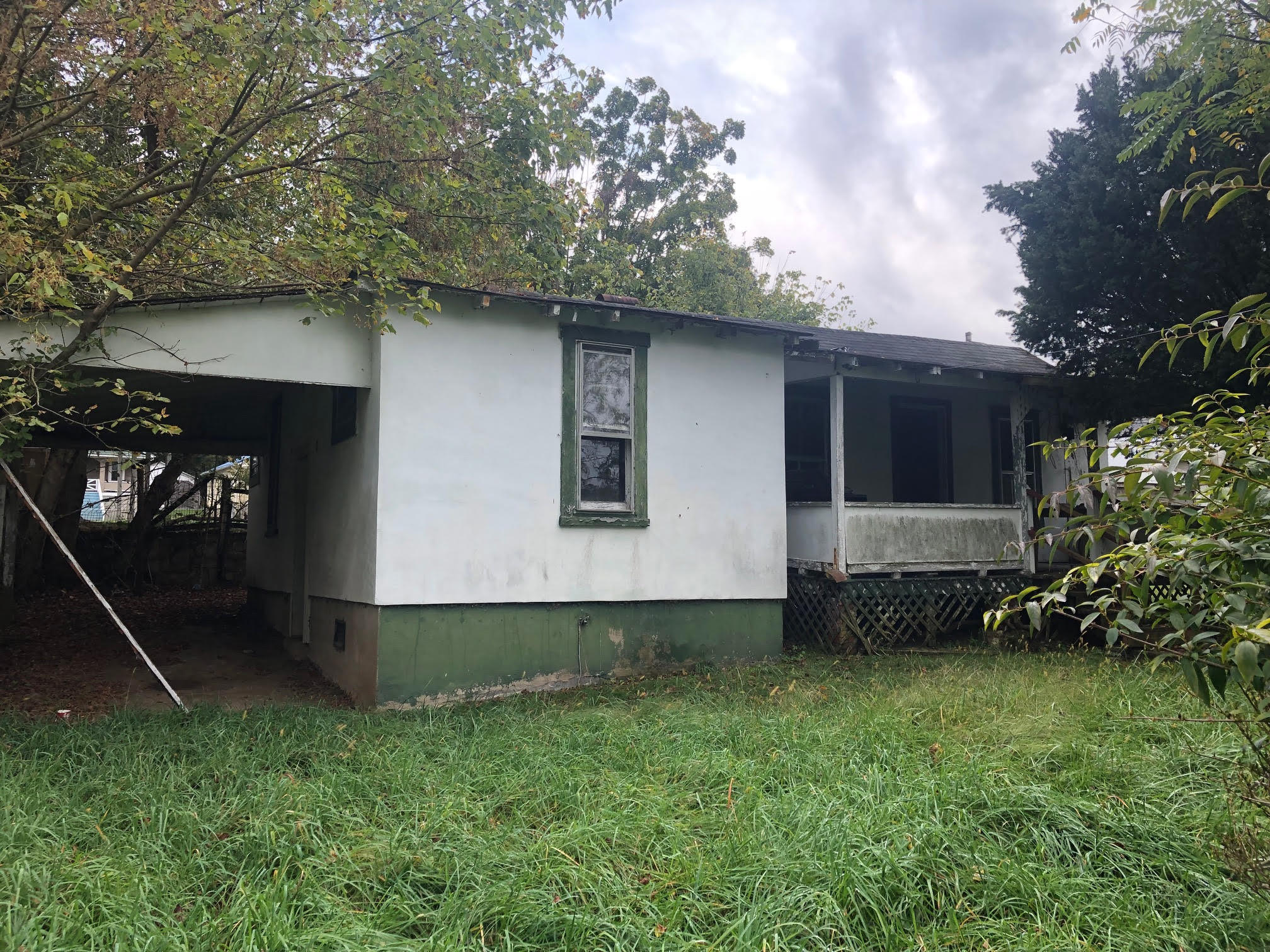 211 East Marshall Street Covington, VA 24426 - Photo 2 of 3