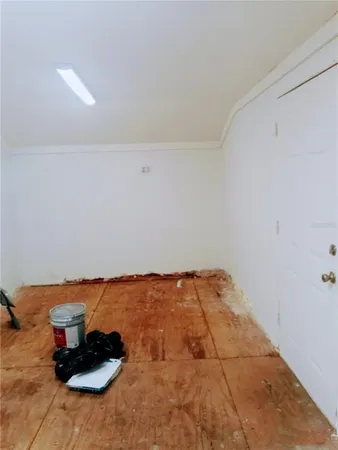 a room with a rug