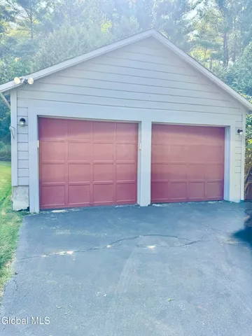 $184,900 | 14 County Route 25, Granville, NY 12832