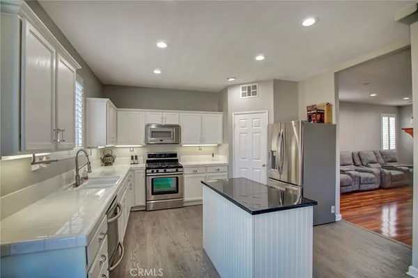 $945,900 | 6713 Leanne Street, Eastvale, CA 91752