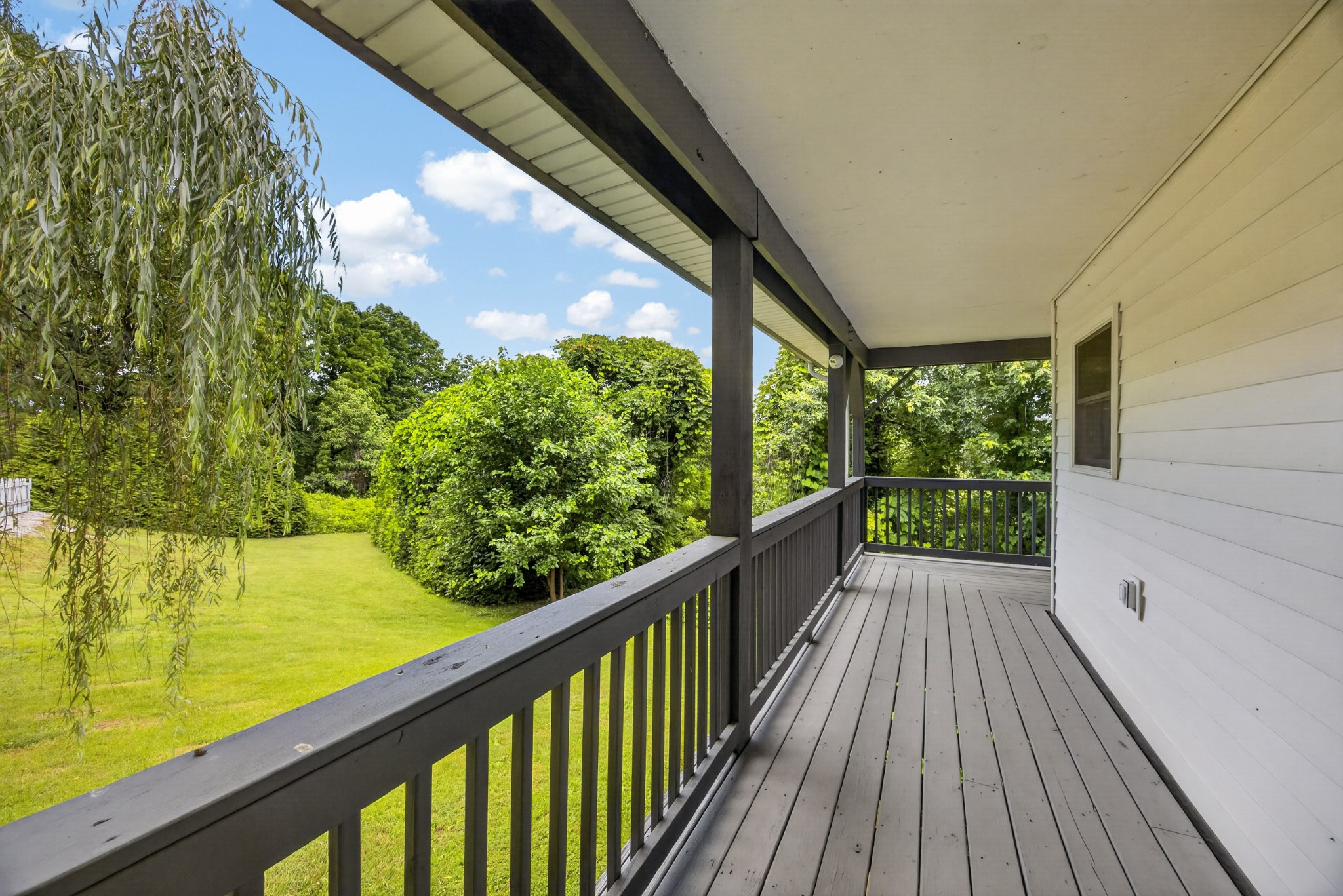 314 Smyrna Road Byrdstown, TN 38549 - Photo 2 of 36
