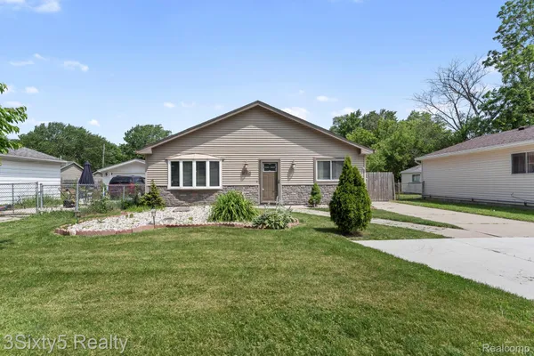 $270,000 | 20060 Koths Street, Taylor, MI 48180
