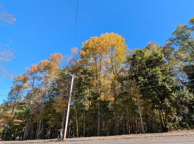 $72,900 | 225 Waldo Avenue, Belfast, ME 04915