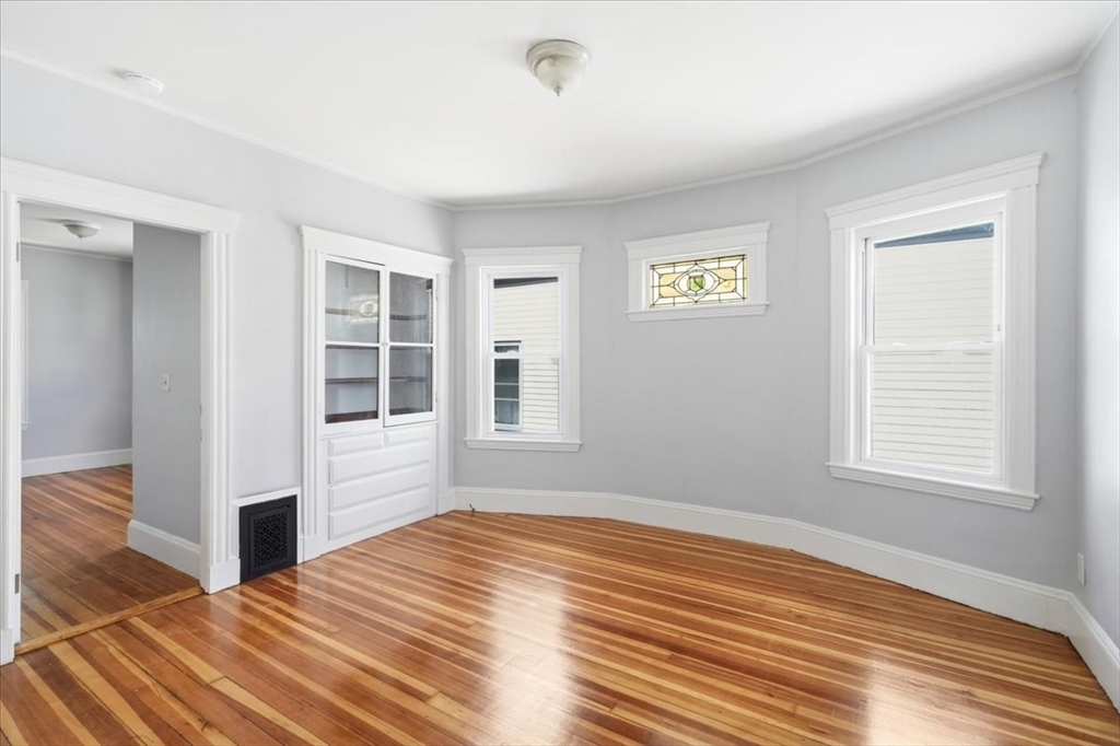 29 Mt Ida Road, Unit 3 Boston, MA 02122 - Photo 1 of 22 Gallery Image 1