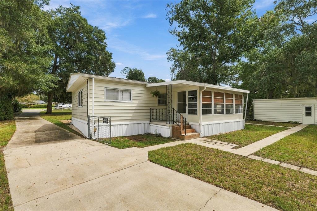 17490 Southeast 24th Lane Road Silver Springs, FL 34488 - Photo 77 of 99 Gallery Image 77