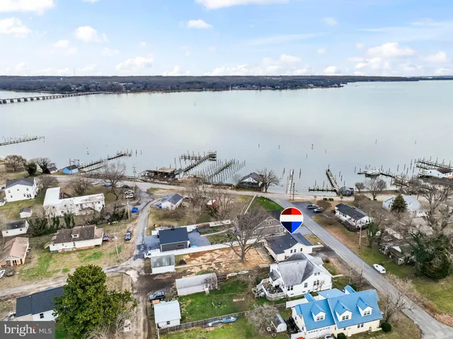 $365,000 | 18864 Patuxent Place, Benedict, MD 20612