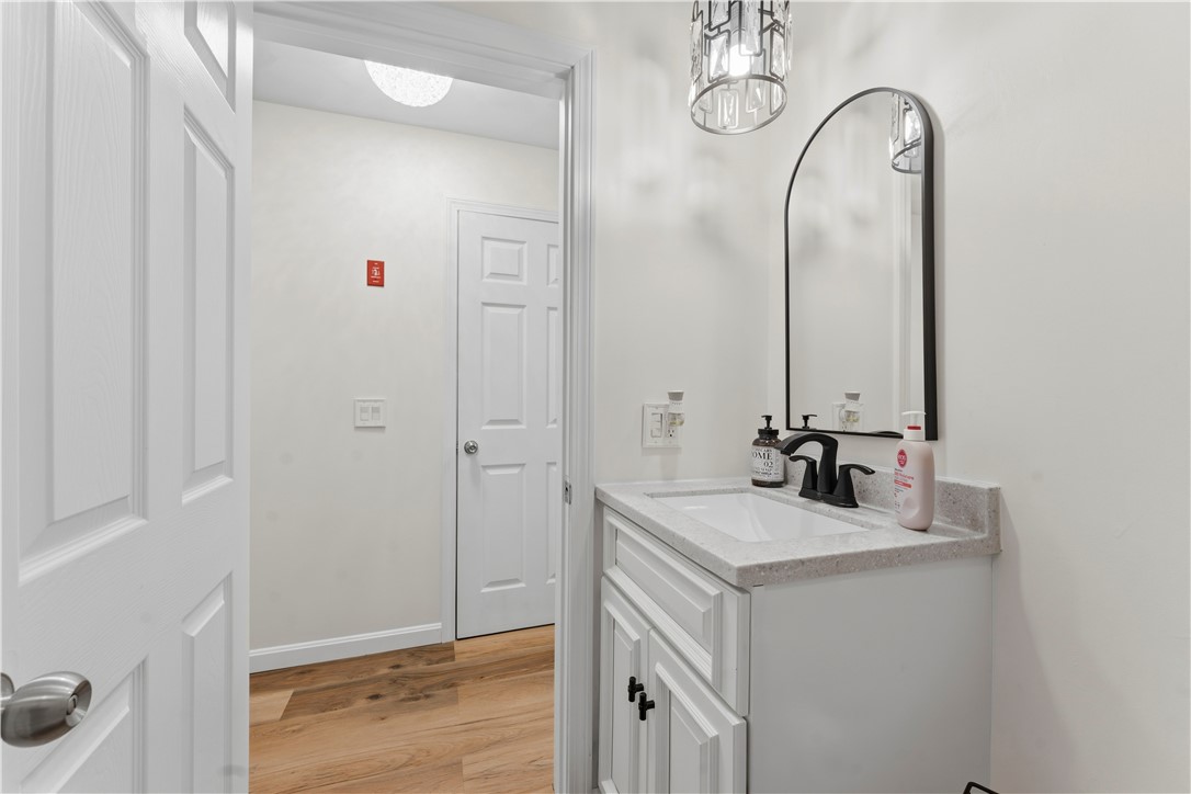 6 Legris Commons Lane, Unit 5 West Warwick, RI 02893 - Photo 18 of 38