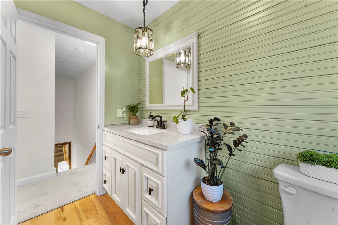 6 Legris Commons Lane, Unit 5 West Warwick, RI 02893 - Photo 31 of 38