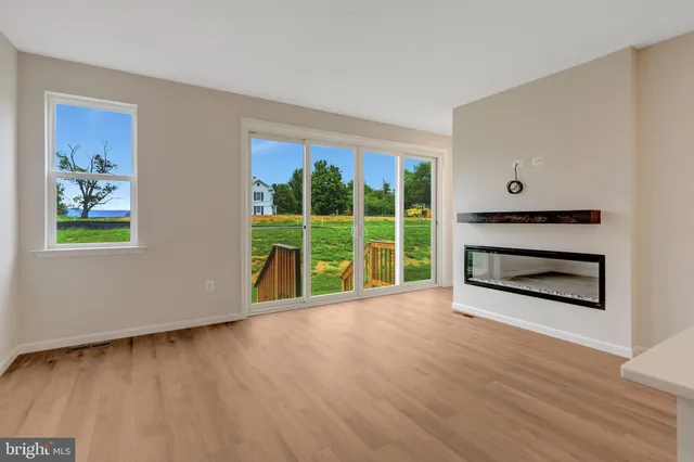 $464,999 | 104 Midsummer Lane, Middletown, VA 22645