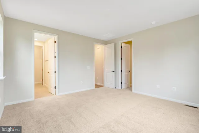 $464,999 | 104 Midsummer Lane, Middletown, VA 22645