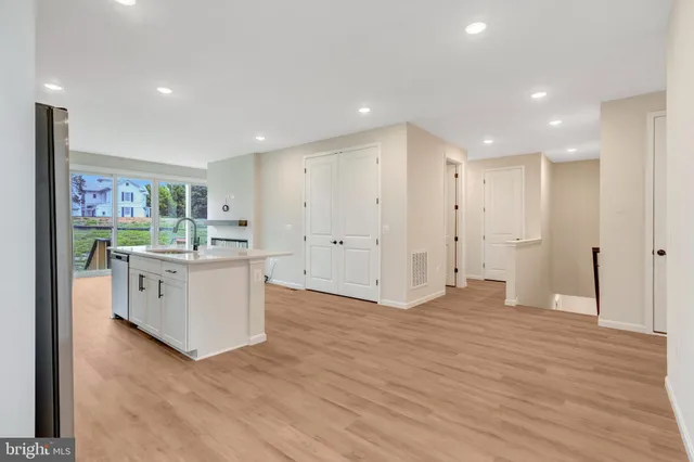 $464,999 | 104 Midsummer Lane, Middletown, VA 22645