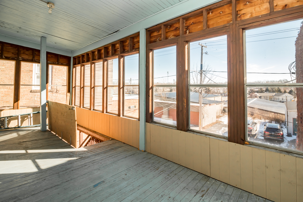 71 North Williams Street Crystal Lake, IL 60014 - Photo 28 of 41