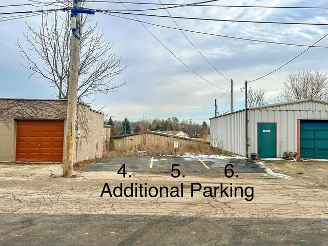 $549,900 | 71 North Williams Street, Crystal Lake, IL 60014