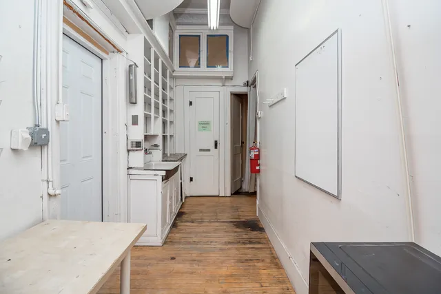 a view of a park with welcome board