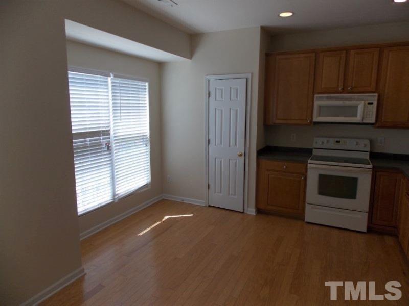 3114 Settle In Lane Raleigh, NC 27614 - Photo 6 of 24 Gallery Image 6