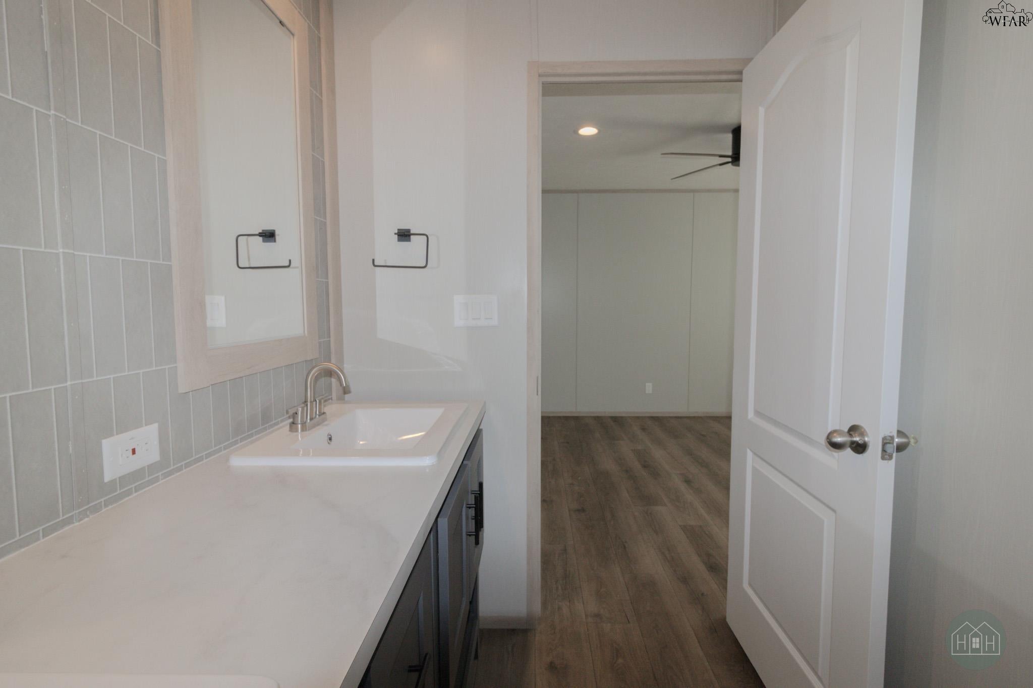 2322 Old Lake Road Electra, TX 76360 - Photo 19 of 34 Gallery Image 19
