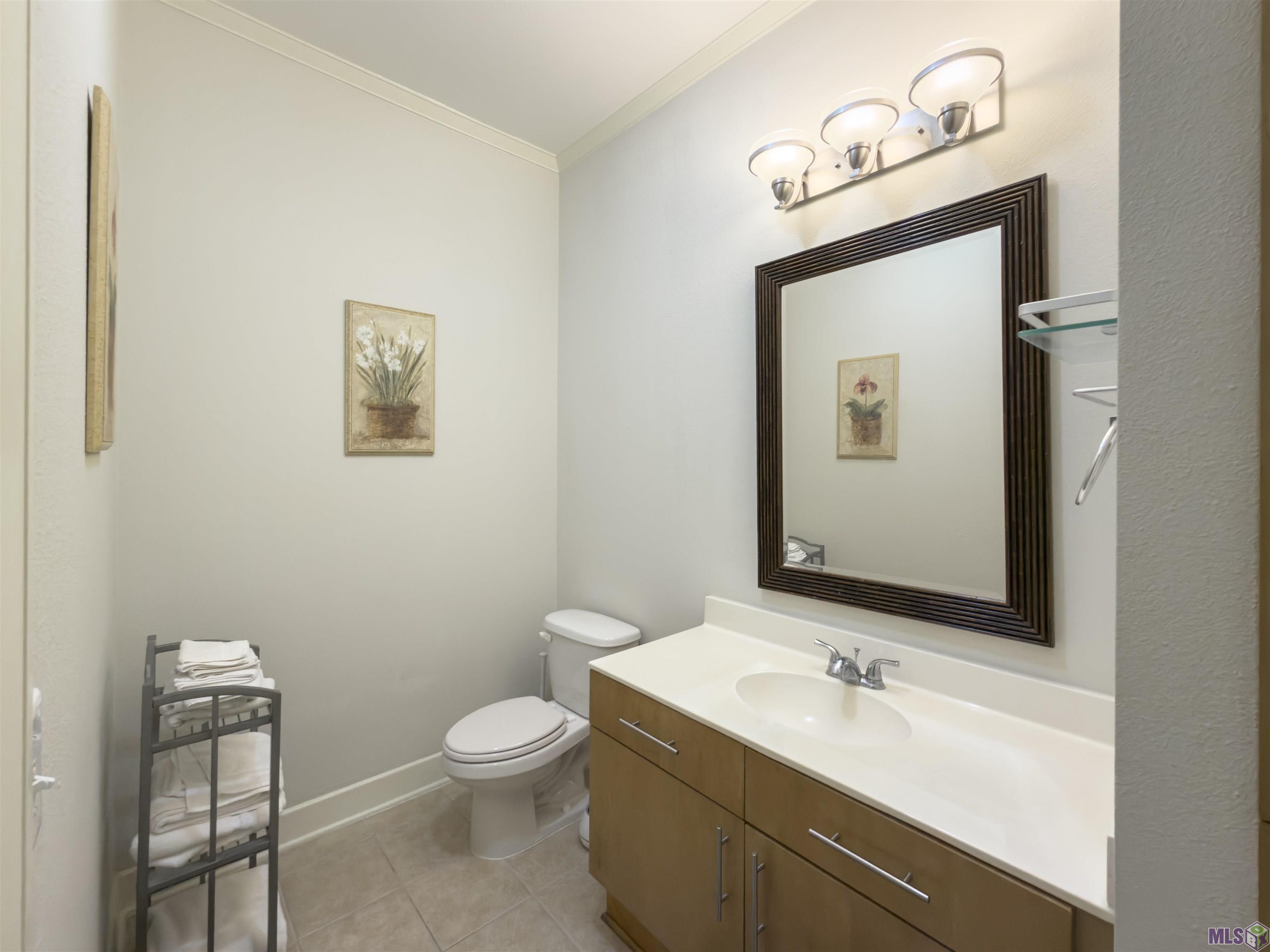 7707 Bluebonnet Boulevard, Unit 215 St. George, LA 70810 - Photo 11 of 13